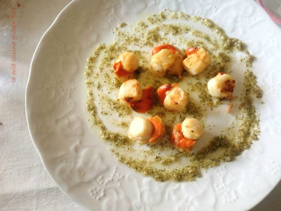Capesante alla piastra con crema al prezzemolo