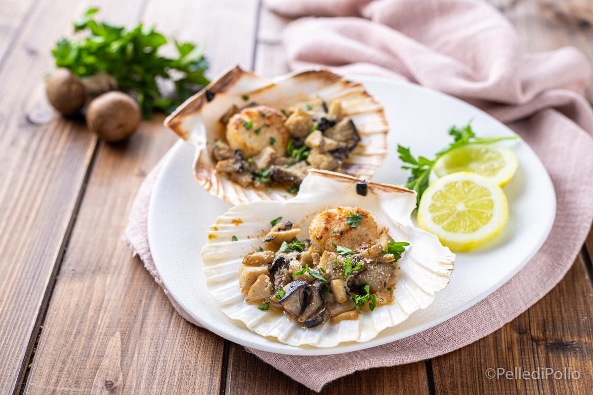 Capesante gratinate con funghi