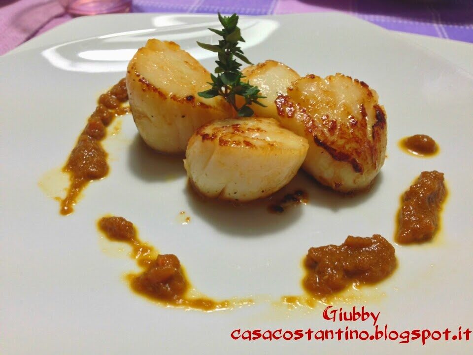 Capesante grigliate con salsa di carote all’aceto balsamico