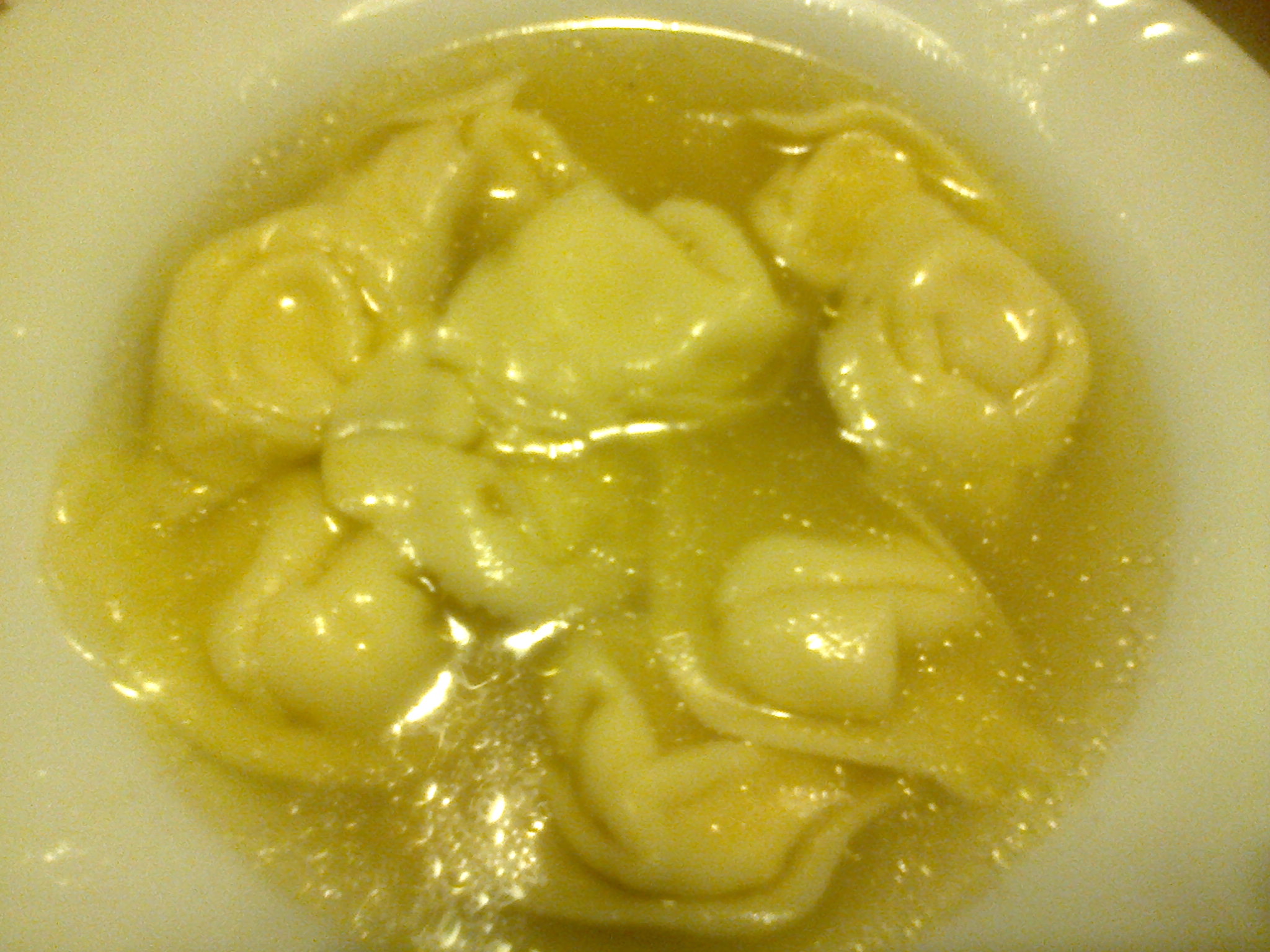 Cappelletti romagnoli in brodo
