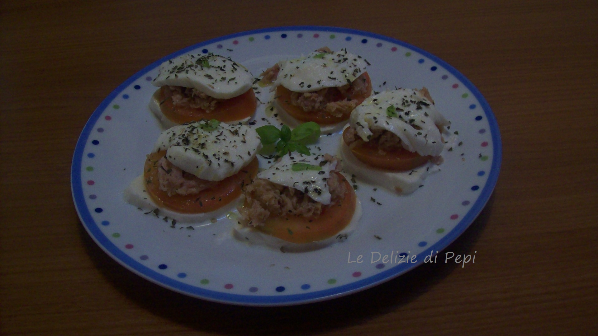 Caprese con tonno