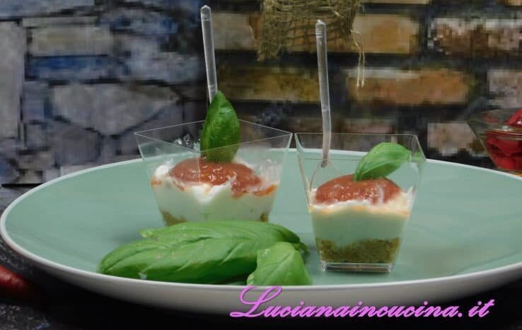 Caprese finger
