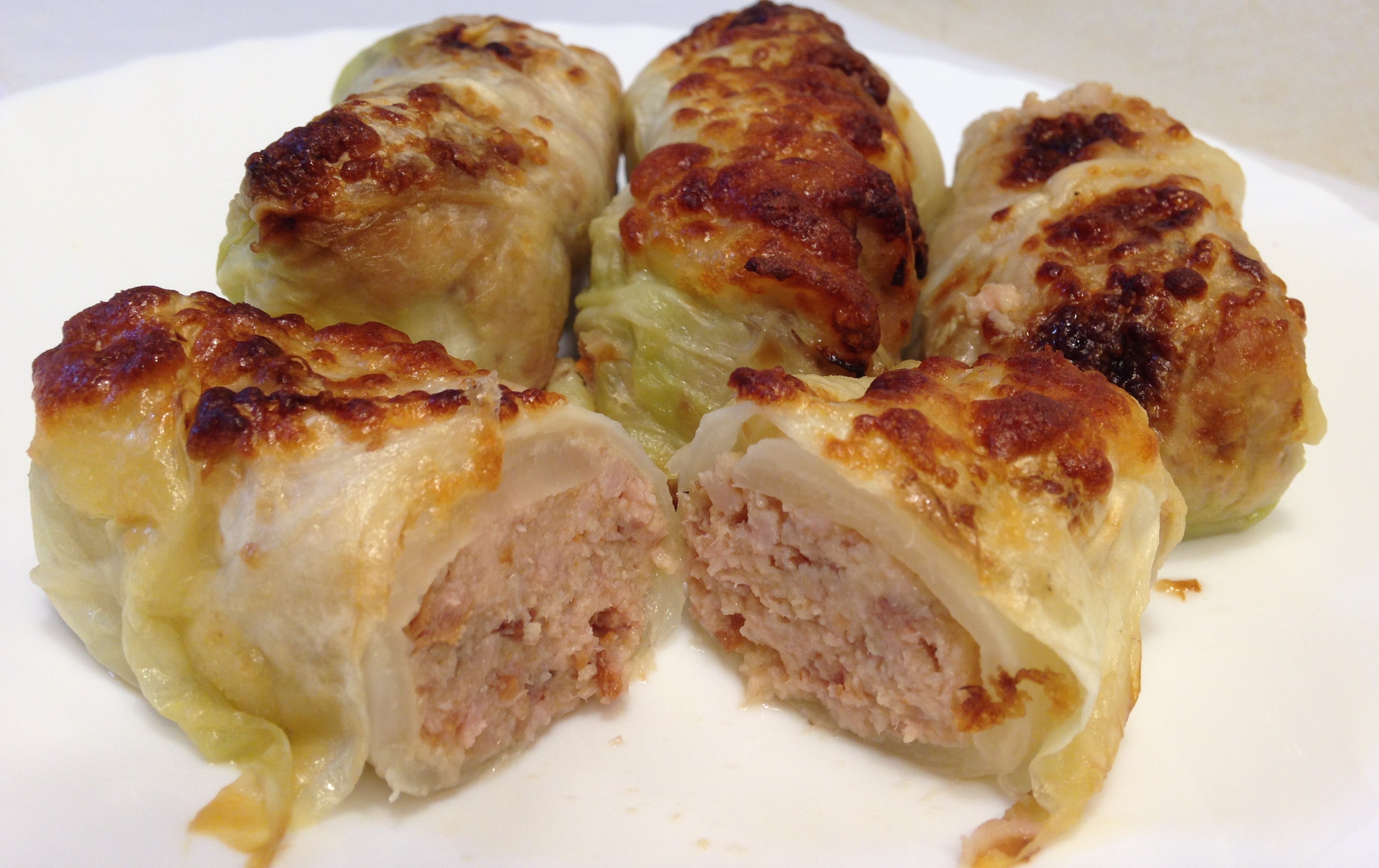 Capunet (involtini di verza ripieni di carne e pancetta)