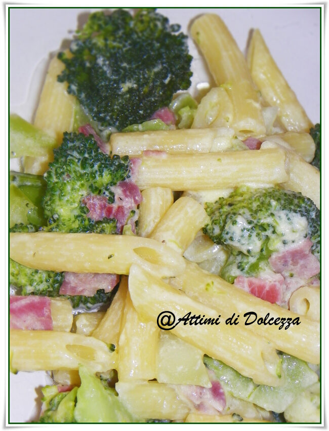 Carbonara di broccoli e prosciutto affumicato