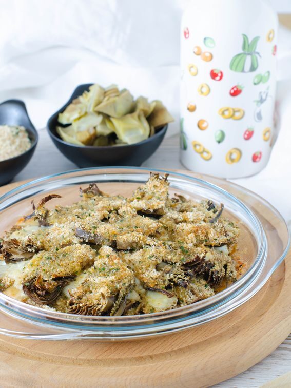 Carciofi gratinati al forno con mozzarella senza lattosio