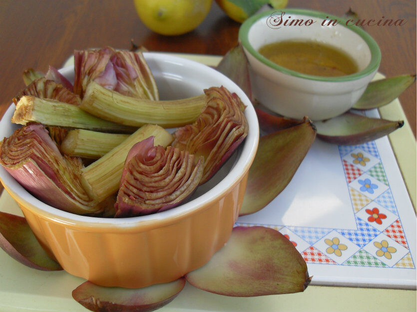 Carciofi in pinzimonio a crudo