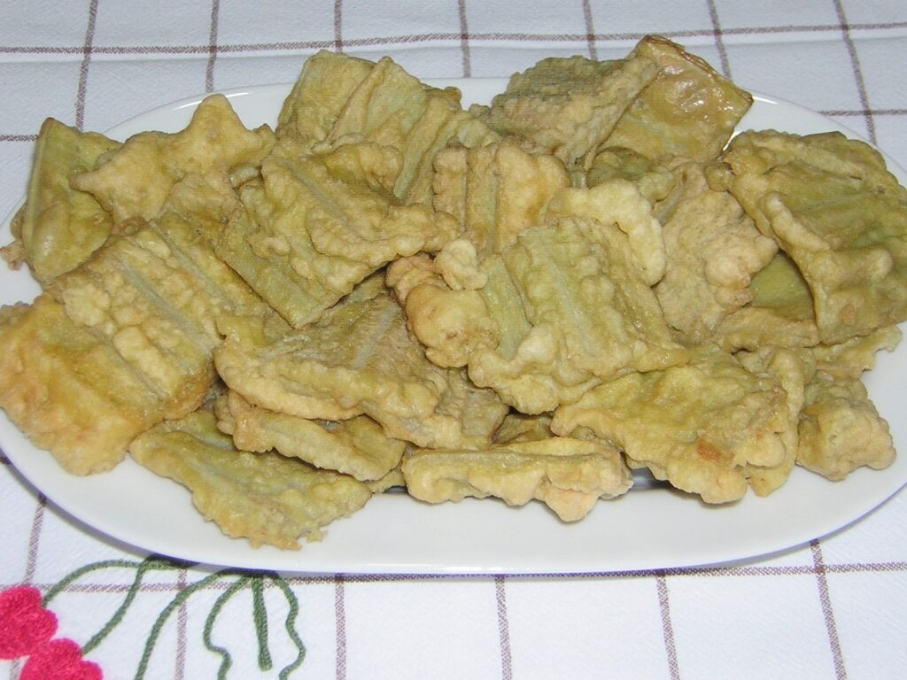 Cardo o gobbo fritto con pastella