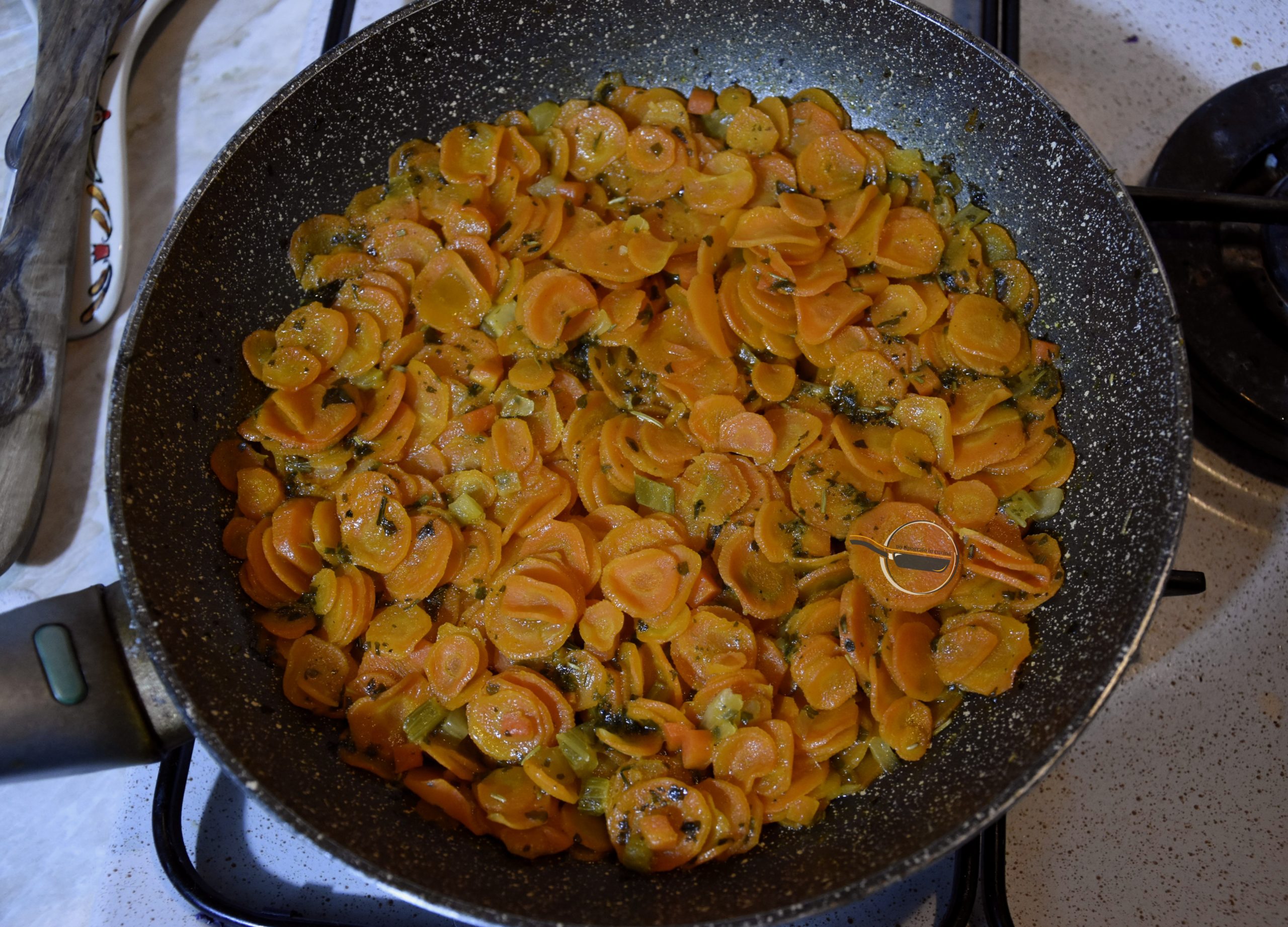 Carote saltate al vino…