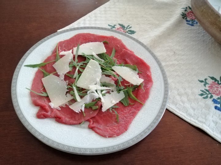 Carpaccio di manzo saporito
