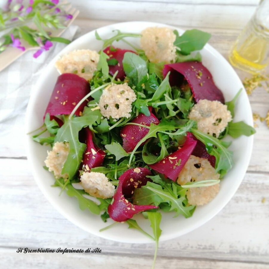 Carpaccio di rapa rossa e cialdine al parmigiano