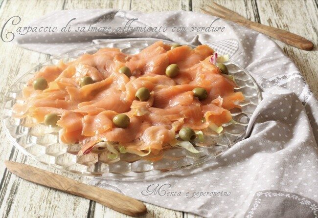 Carpaccio di salmone affumicato con verdure