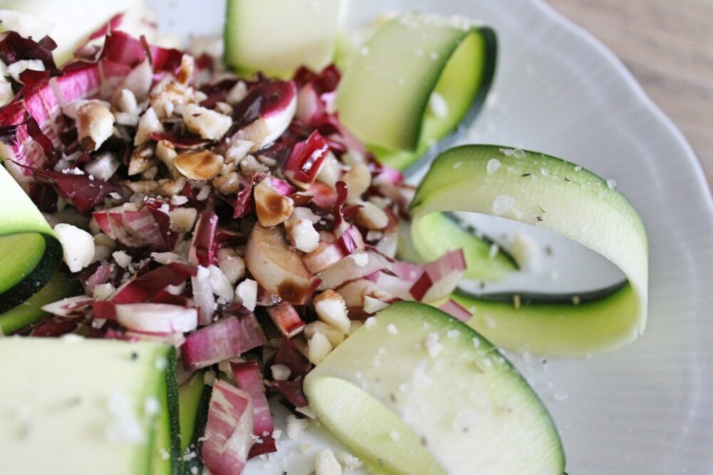 Carpaccio di zucchine e radicchio all’aceto balsamico