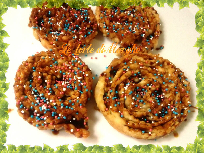 Cartellate al vincotto ricetta lucana…