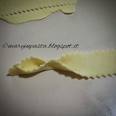 Cartellate pugliesi al cotto di fichi e al miele di arancio