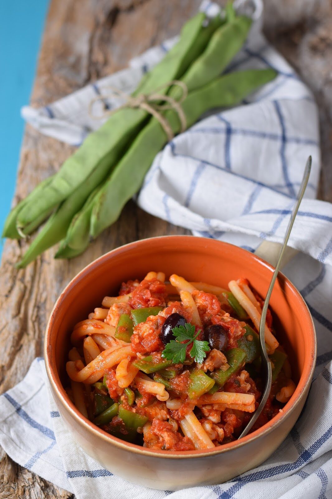Casarecce con sugo di palombo, taccole e olive taggiasche per l’mtc n°67