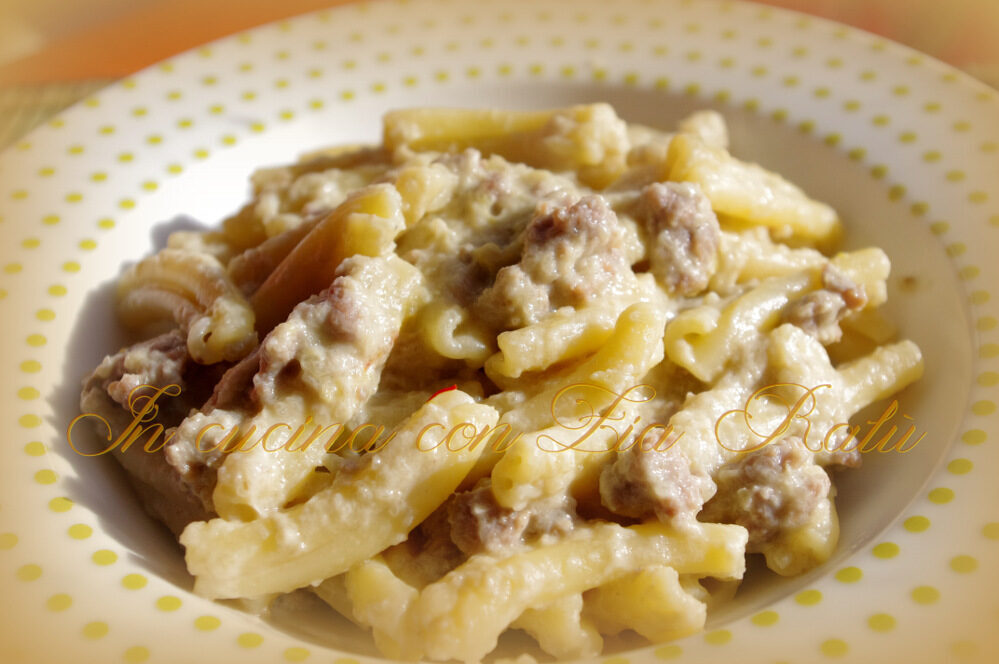 Caserecce crema di cardi e salsicce