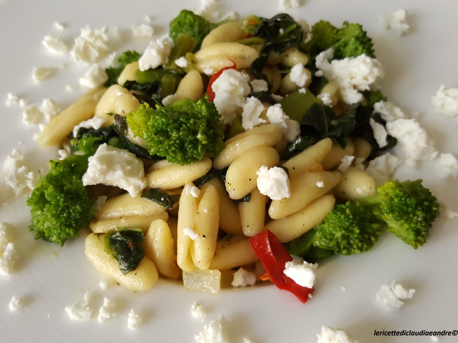 Cavatelli caserecci con cime di rapa e feta