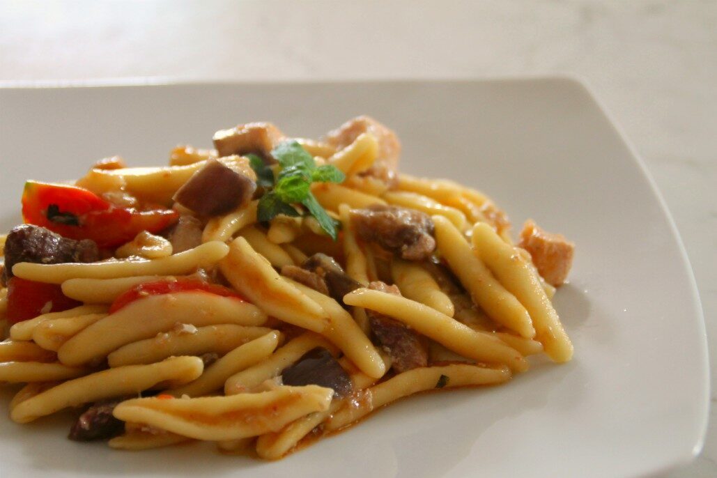 Cavatelli pesce spada e melanzane
