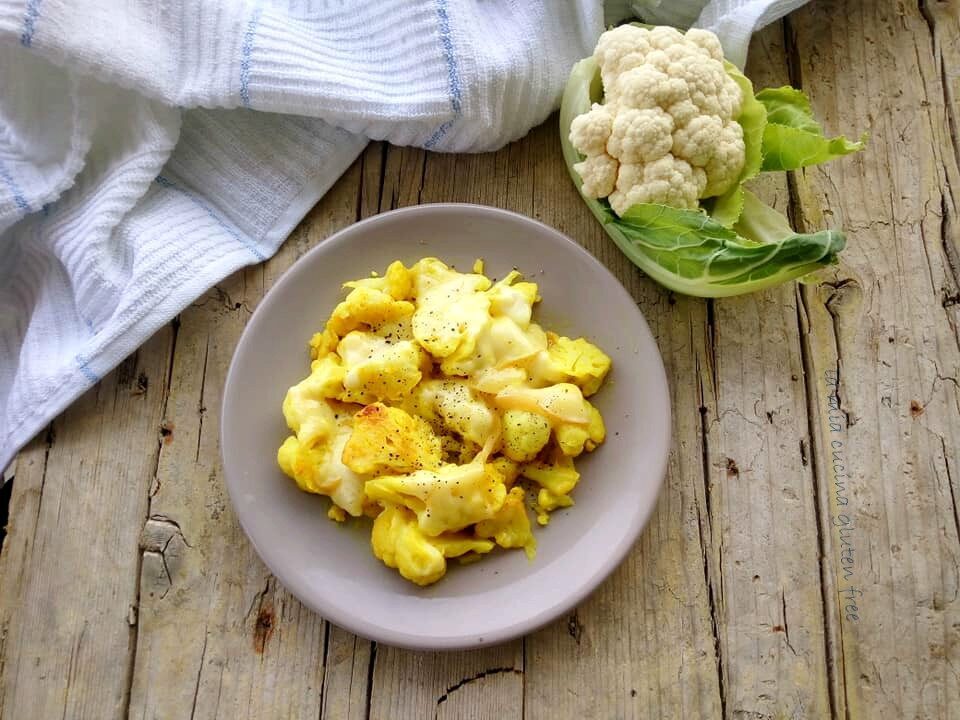 Cavolfiore curcuma pepe e caciocavallo