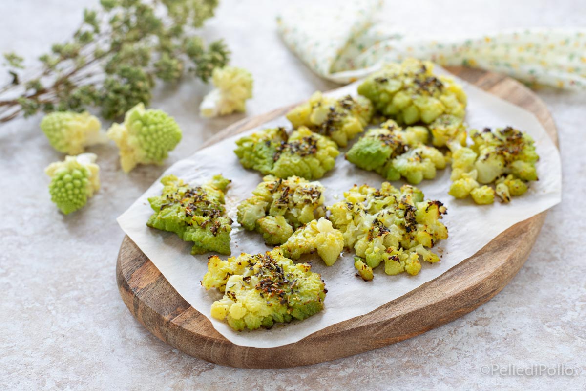 Cavolo romanesco schiacciato al forno