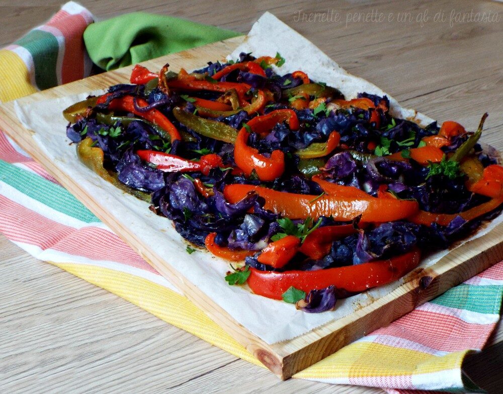 Cavolo viola e peperoni gratinati al forno