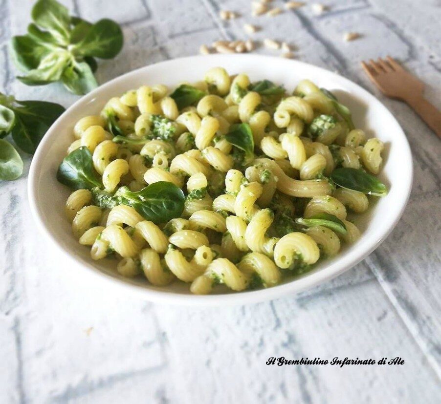 Celentani al pesto di valeriana
