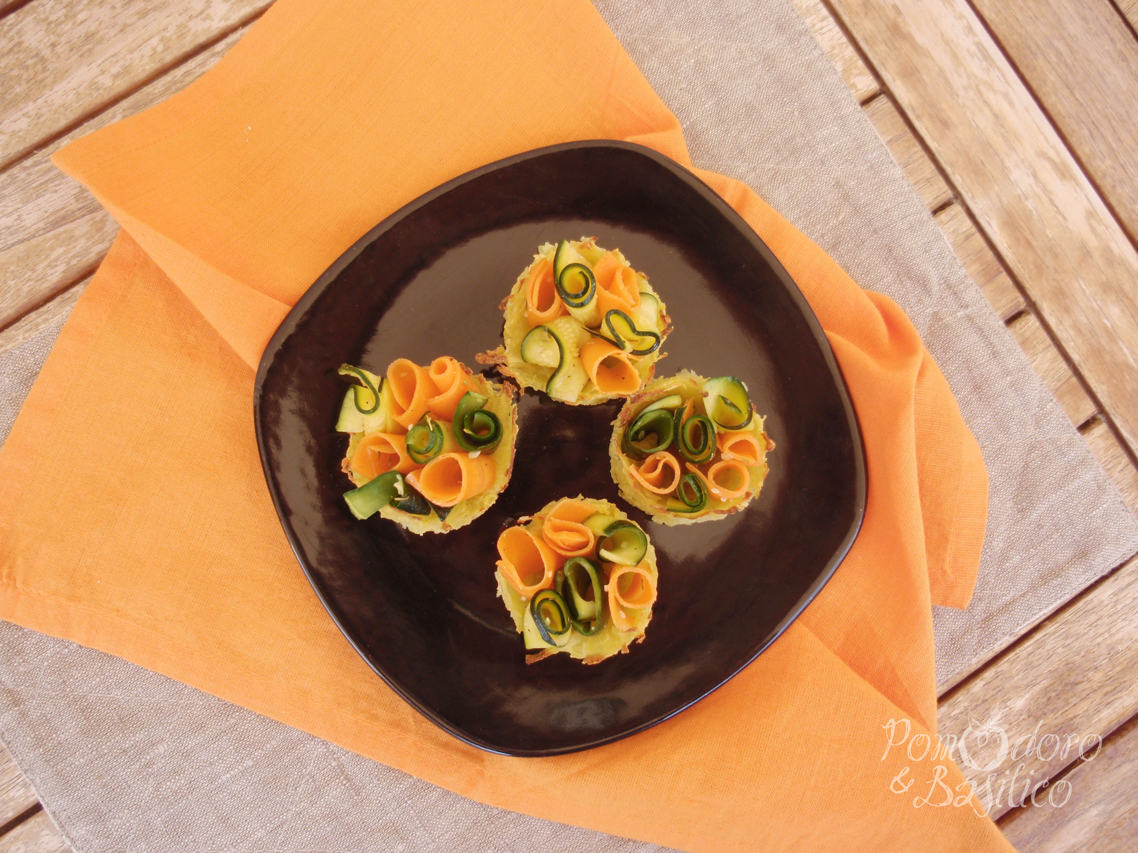 Cestini con verdure croccanti