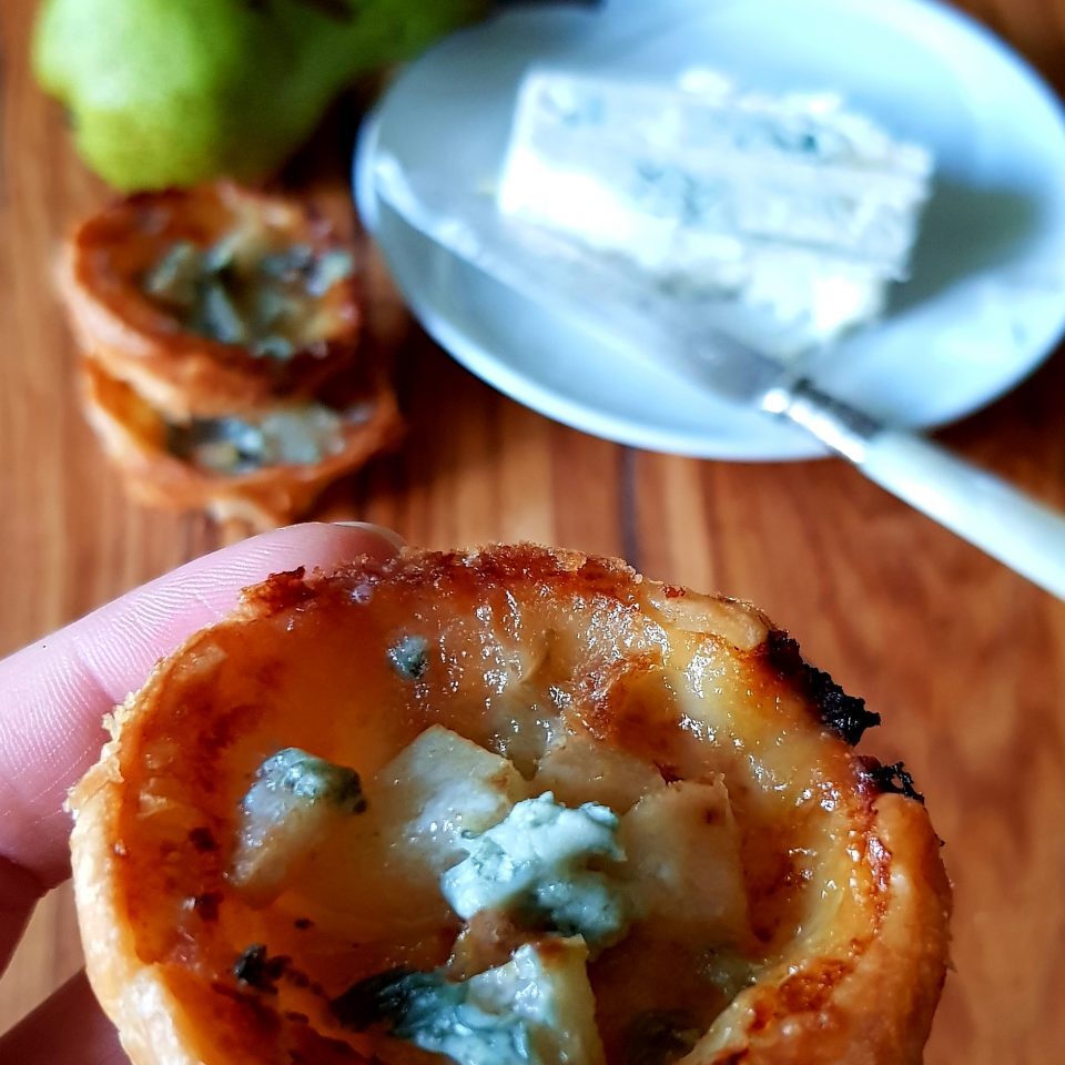 Cestini salati pere e gorgonzola