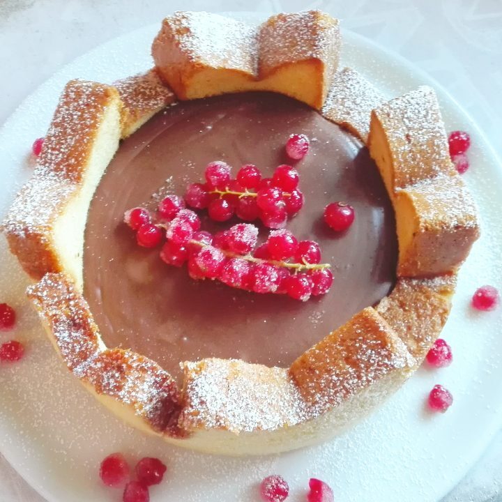 Charlotte di pandoro