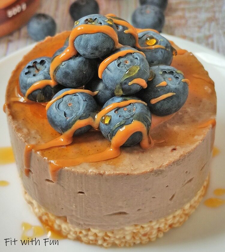 Cheesecake al caramello low carb proteica senza glutine e zucchero