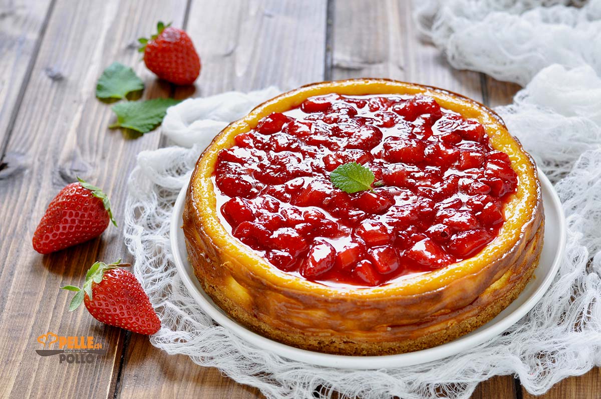 Cheesecake al forno con ricotta e fragole