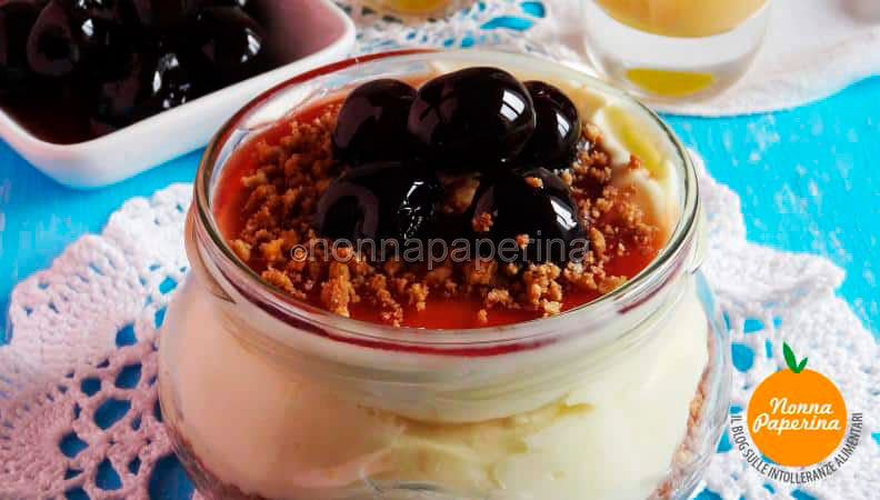 Cheesecake al Vov con amarene nel barattolo