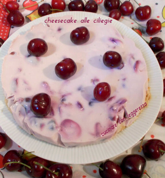 Cheesecake alle ciliegie