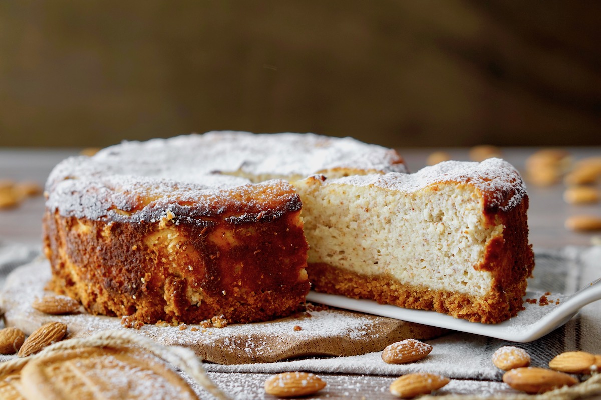 Cheesecake alle mandorle e ricotta