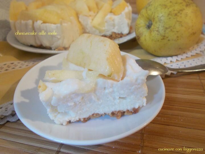 Cheesecake alle mele