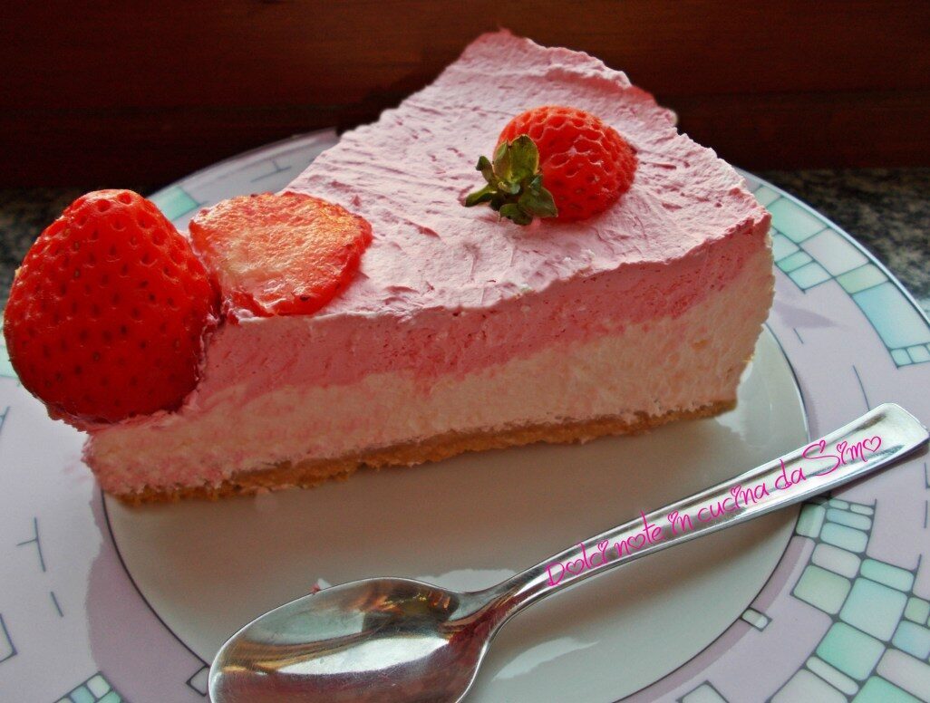 Cheesecake allo yogurt e fragole