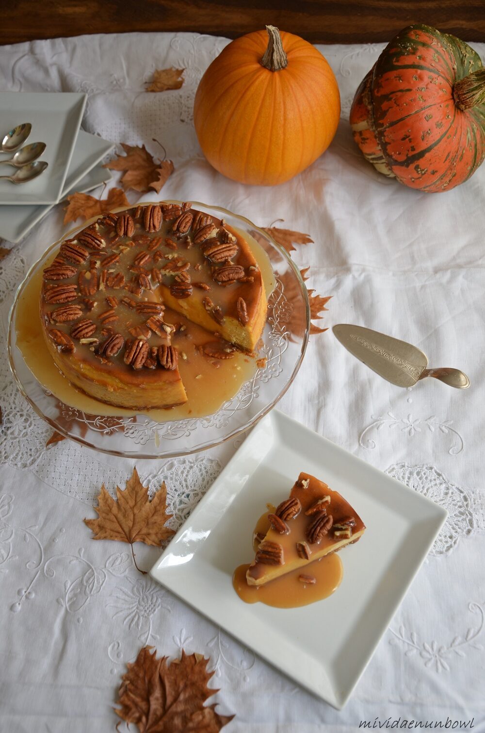 Cheesecake di zucca al caramello salato e alle noci pecan
