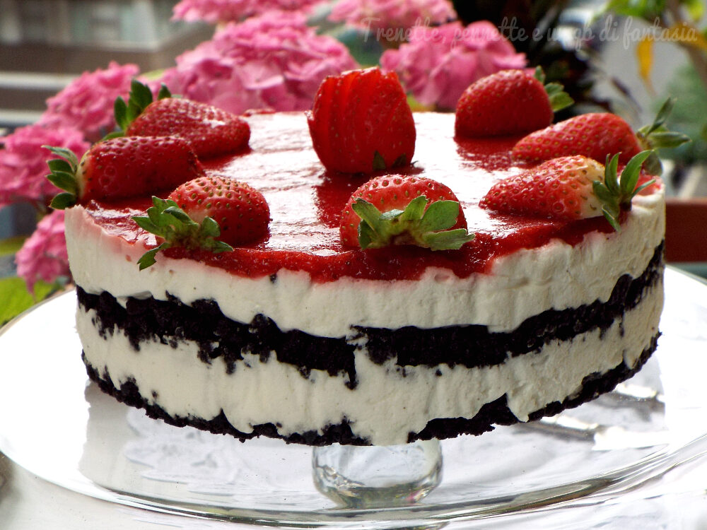 Cheesecake oreo golosa con fragole