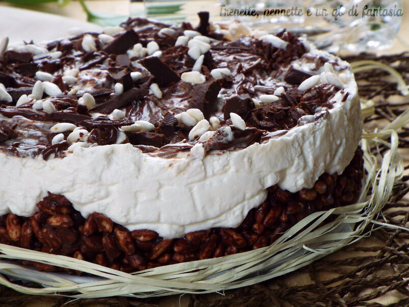 Cheesecake riso soffiato con crema al latte