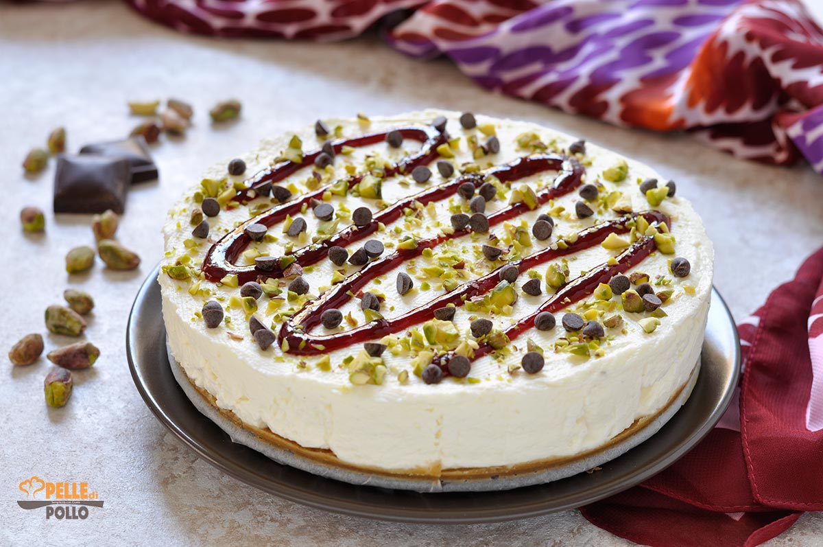 Cheesecake senza gelatina con pistacchi e cioccolato
