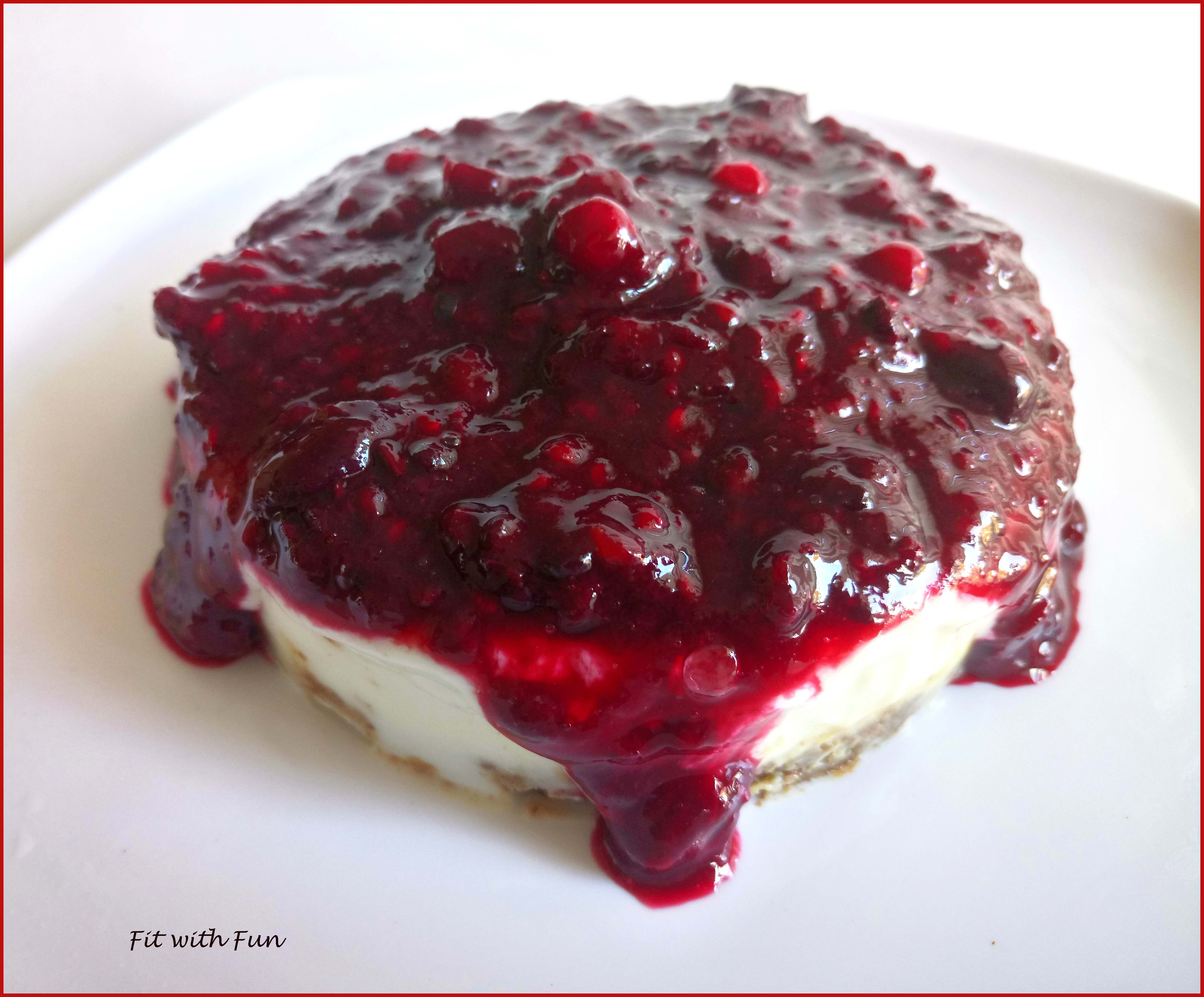 Cheesecake vaniglia e frutti di bosco sciroppati con video ricetta