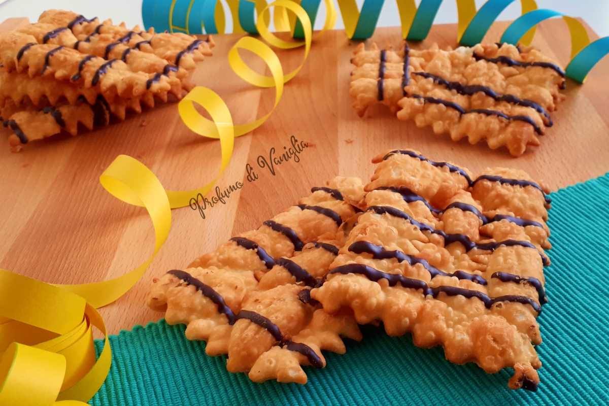 Chiacchiere al forno senza lattosio