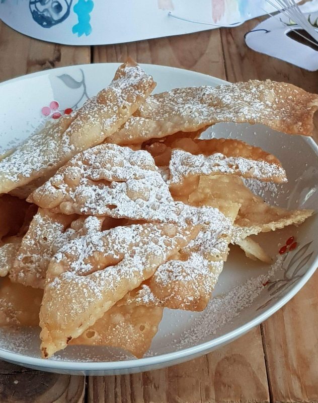 Chiacchiere alla panna