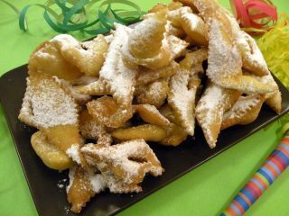 Chiacchiere all’arancia
