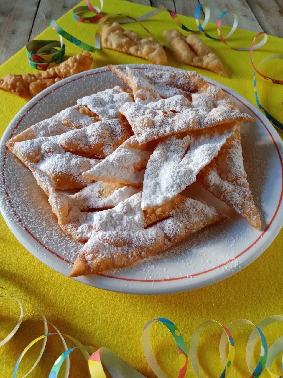 Chiacchiere di carnevale