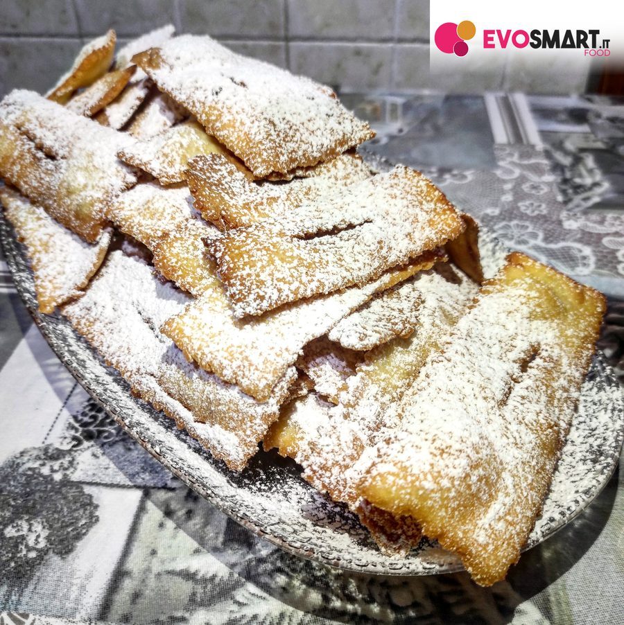 Chiacchiere di carnevale senza glutine e lattosio