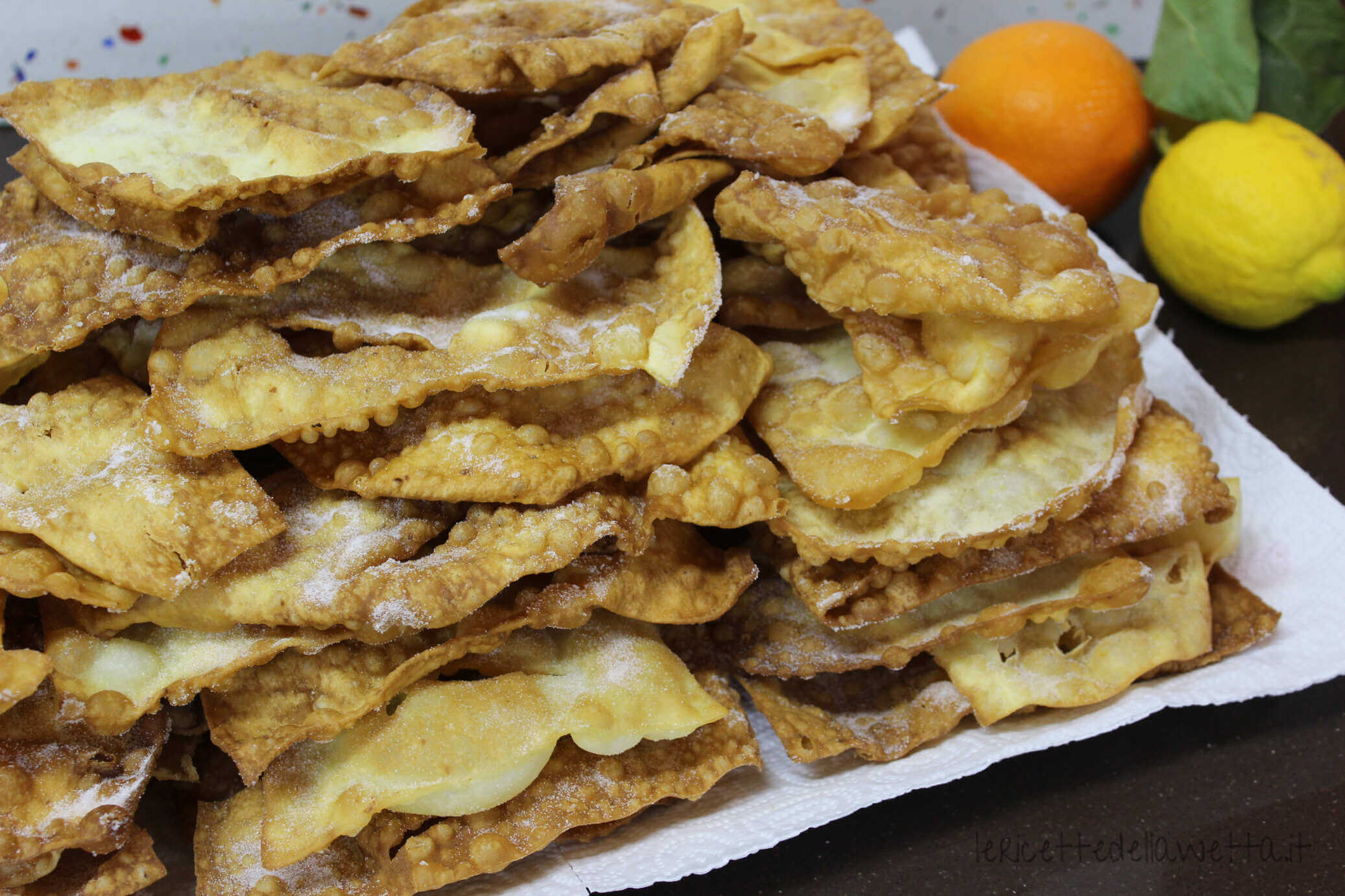 Chiacchiere fritte