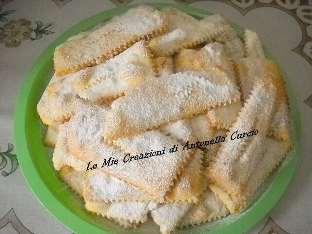 Chiacchiere senza glutine e lattosio