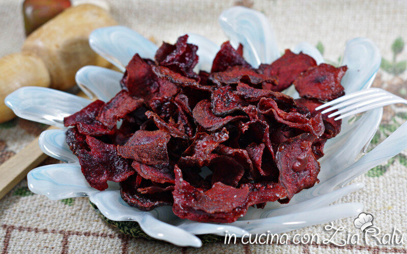 Chips di barbabietole rosse