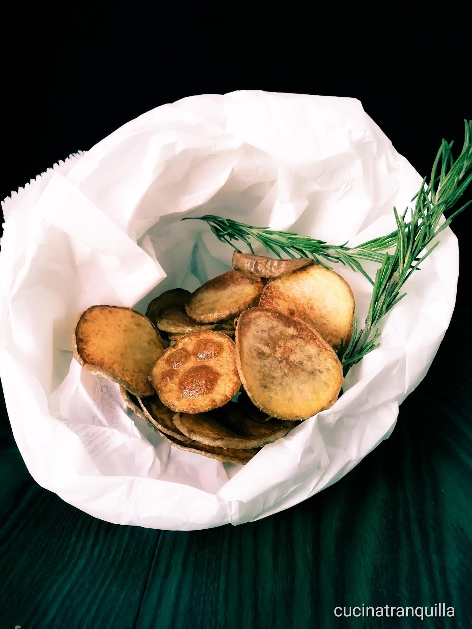 Chips di patate croccanti